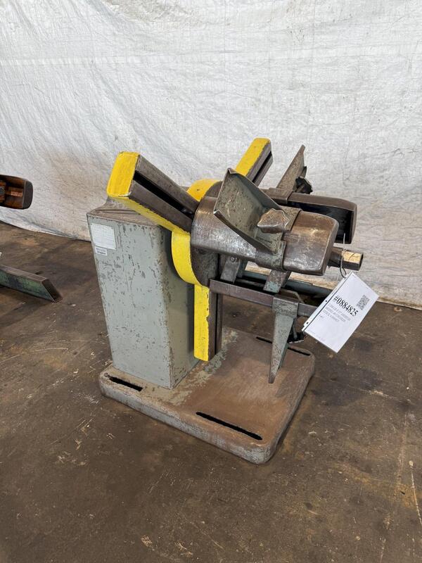 2500 lb. American #60, uncoiler, 12" width, (2 available) - Image 1