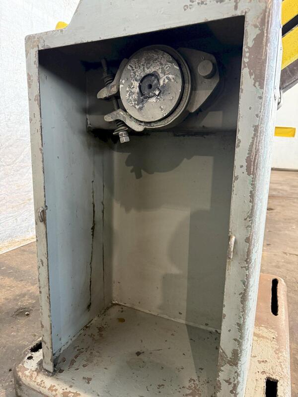 2500 lb. American #60, uncoiler, 12" width, (2 available) - Image 5