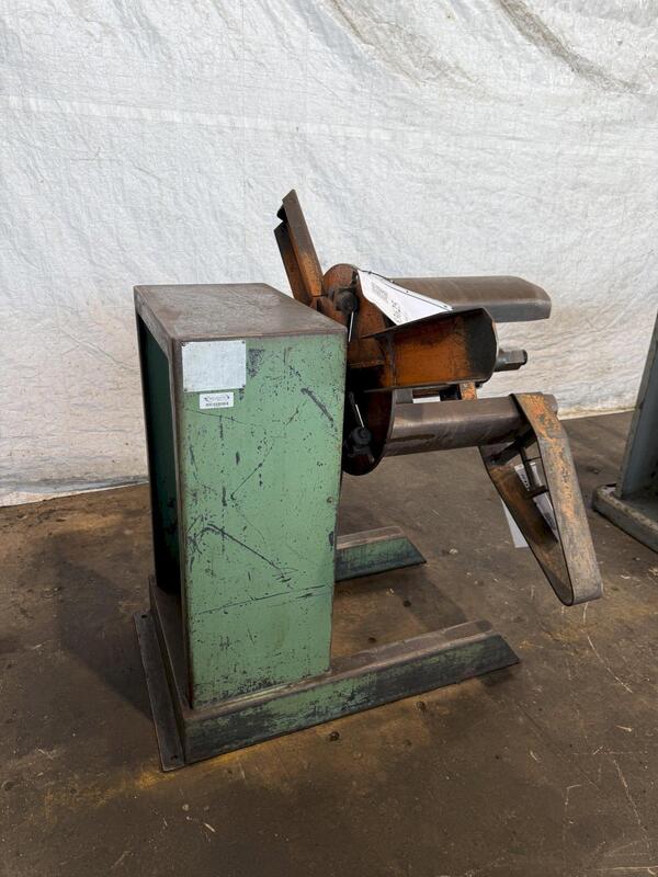 2500 lb. American #60, uncoiler, 18" width, manual drag brake, (3 available) - Image 3