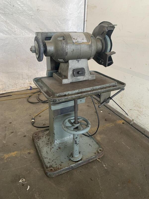 8" Double end pedestal grinder, 5 HP - Image 2