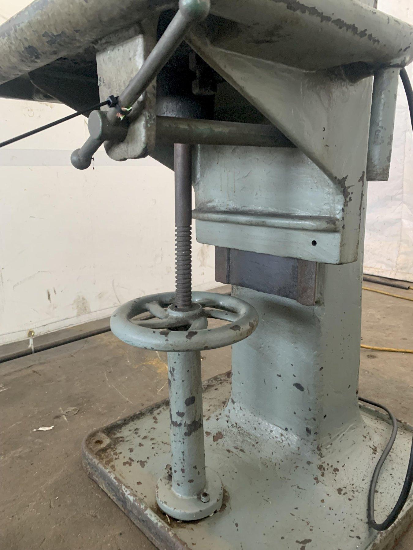 8" Double end pedestal grinder, 5 HP - Image 8