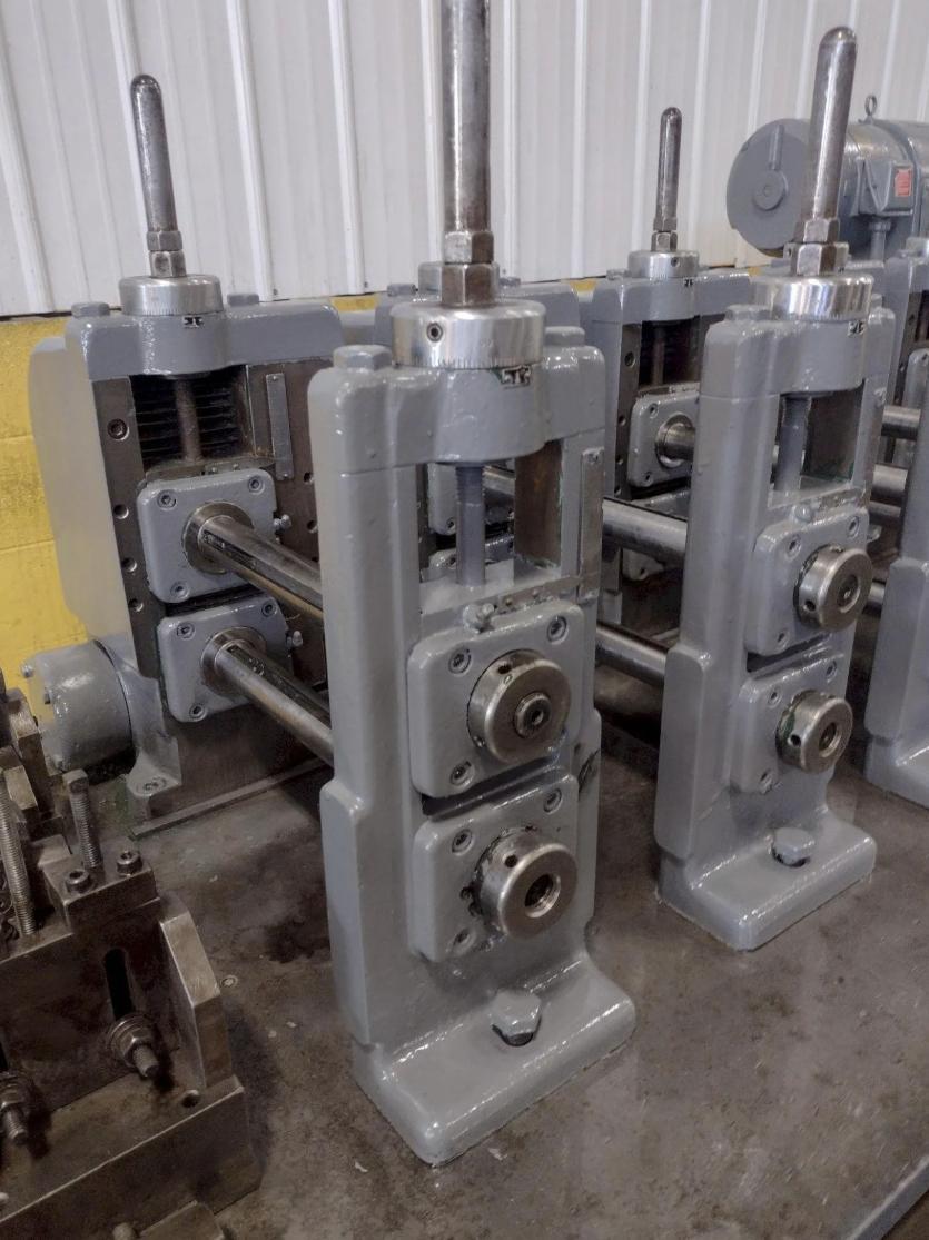 6 Stand, Yoder #M1-1/2, roll former, 12" roll space, 1.5" arbor, 11" horizontal spacing, 4"-7" vertical adj. - Image 9