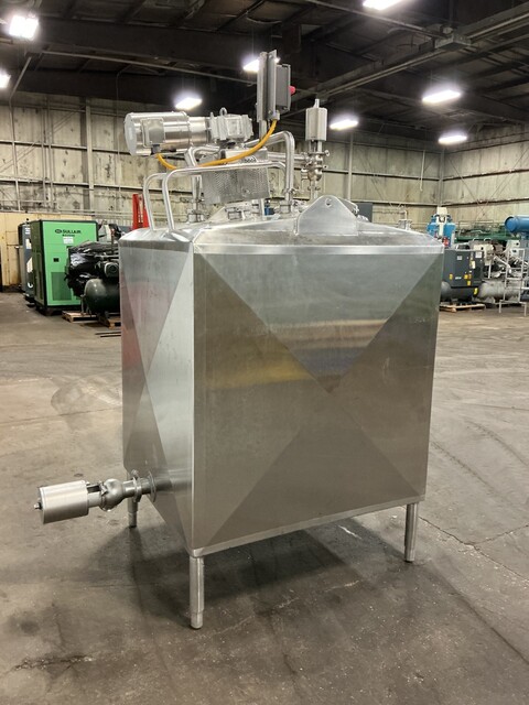 300 gallon Feldmeier #25-03, Stainless mixing tank, 45" x 38" x 43", 3" discharge port, 208-230/460 V. - Image 2