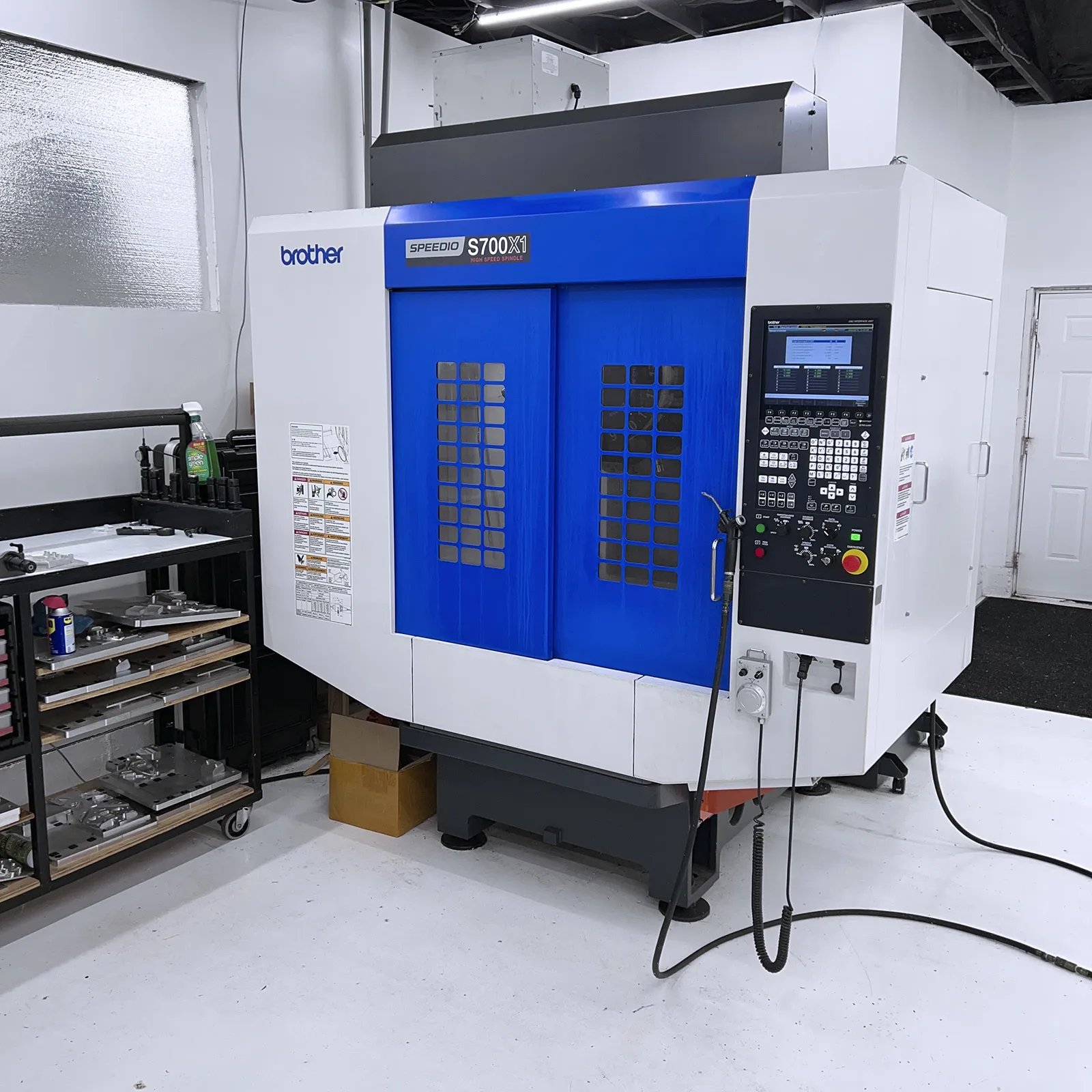 Brother #Speedio-S700X1, drill & tap, 27.6" X, 15.7" Y, 11.8" Z, 31.5" x 15.7" table, BT30, 8000 RPM - Image 1