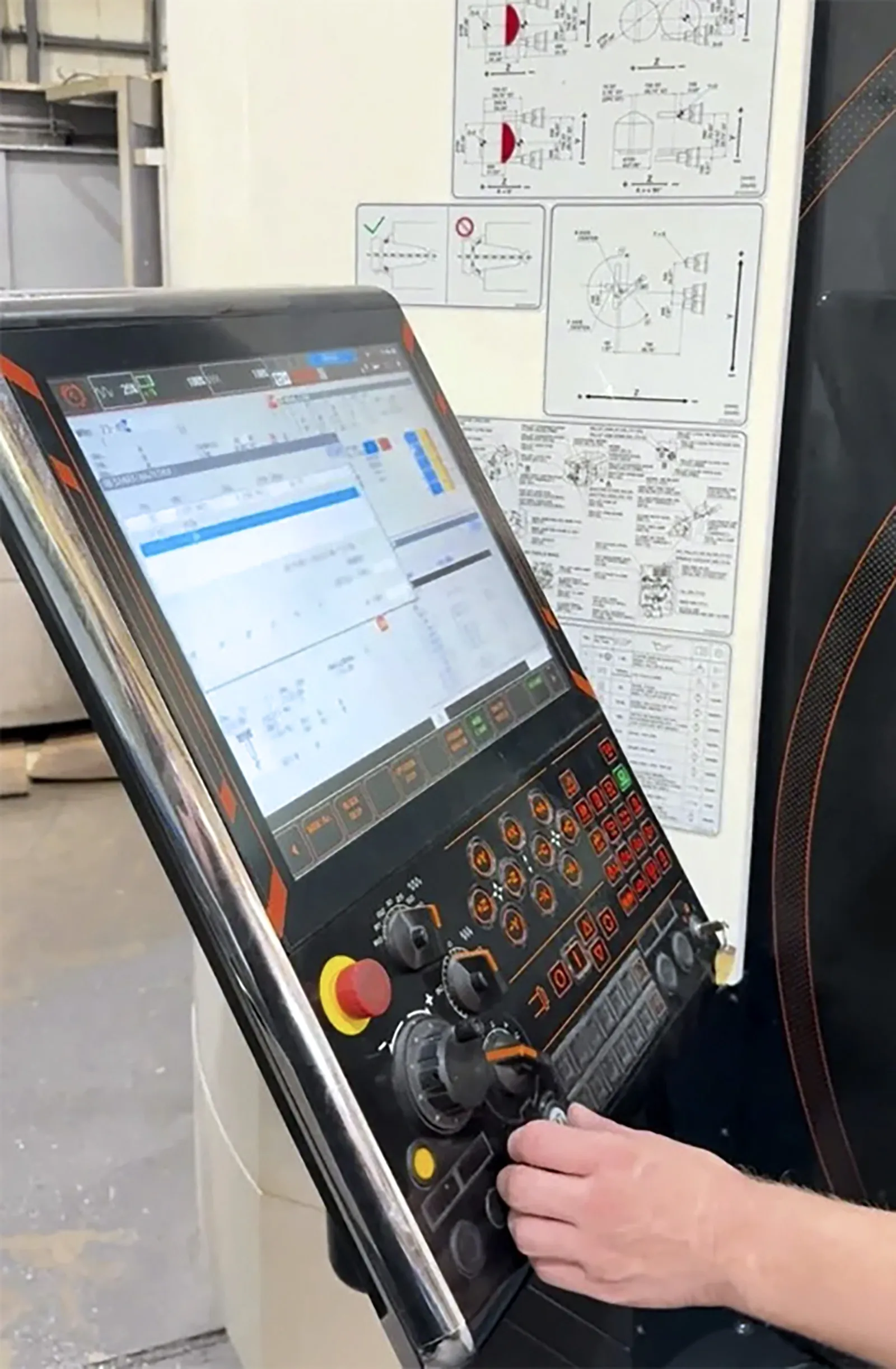 Mazak #HCR-5000, 5-Axis CNC vertical machining center, 28.7" X, 28.7" Y, 28.7" Z, 18000 RPM, CAT 40, 47 HP - Image 3