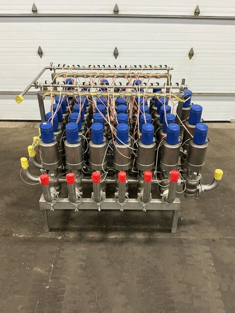 2.5" Alfa-Laval, valve cluster with 42 mixproof CP-3 valves with think top - Image 2