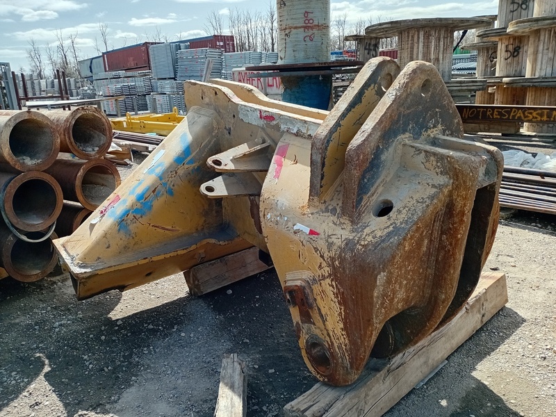 Caterpillar D10, Dozer Ripper Frame/Ripper Attachment - Image 4