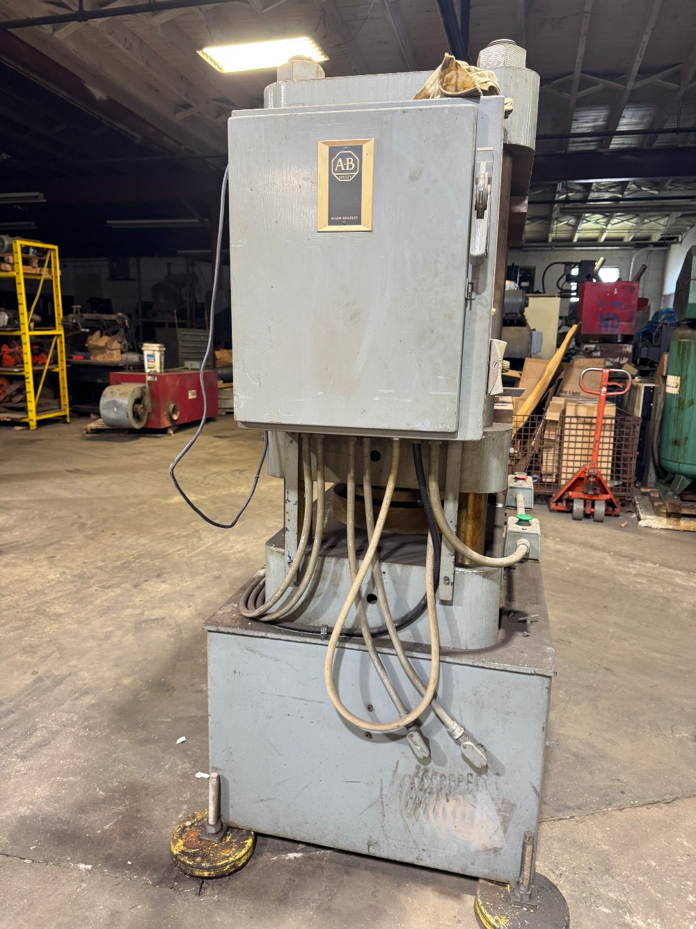 100 Ton, Greenerd #CP100T, 4 post, upacting, 24" x 36" platen press 12 stroke, 24" daylight - Image 4