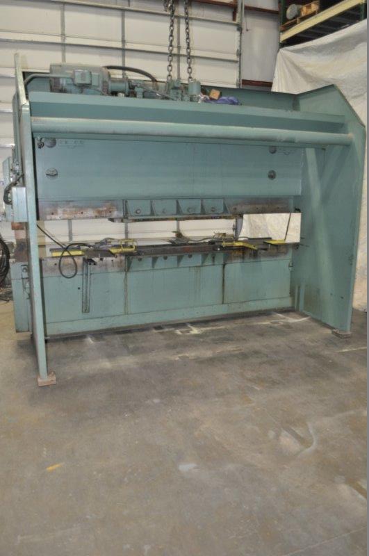 120 Ton, Allsteel #120-12, hydraulic press brake, 12' overall, 10' 6" between housings, 0"-8" stroke, 17" - Image 3