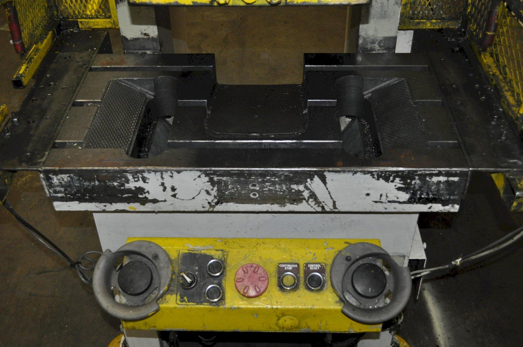 49.5 Ton, Komatsu #OBS-45-33, single crank gap frame press, 3.94" stroke, 9.84" shut height, 80 SPM, 31.5" x - Image 9