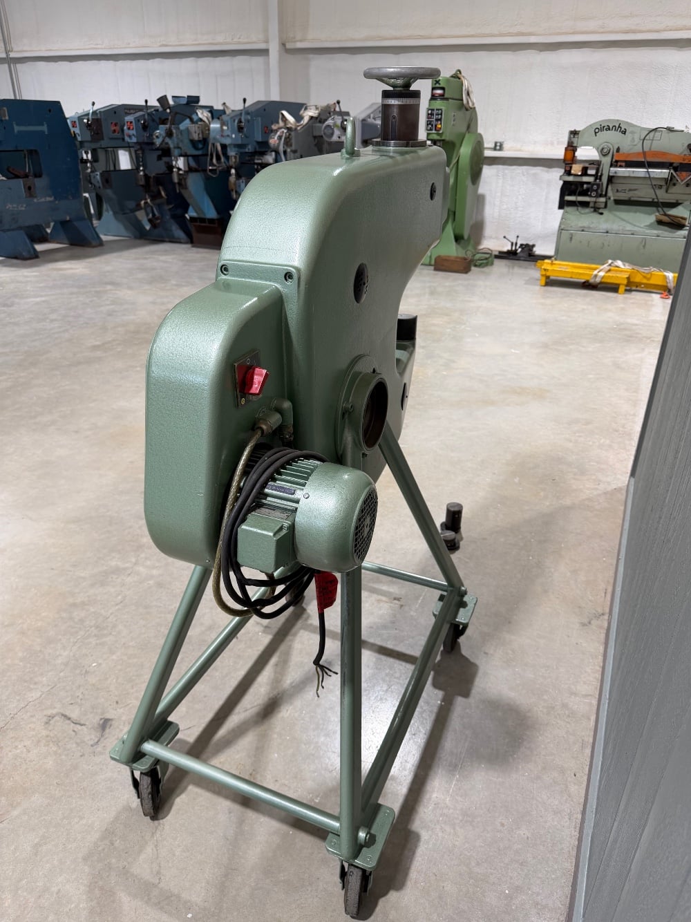 Eckold #KF314, Shrinking & Stretching Machine, Capacity: 14 Gauge Mild Steel, Throat: 13", Strokes/Min: 400 - Image 8