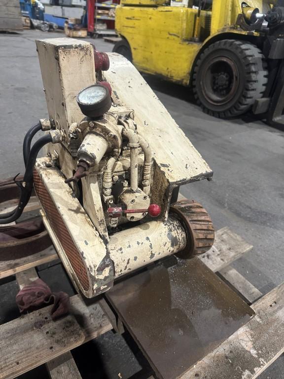 Ryman #513, 3" abrasive roll grinding lathe attachment - Image 4