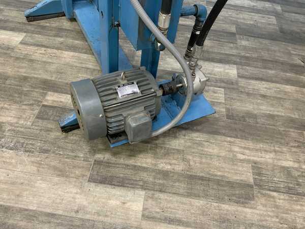 10 Ton, Hydraulic H-frame shop press, 35-1/2" x 14" bed, 14" stroke, 28" btwn uprights, 4" bed adjustment - Image 4