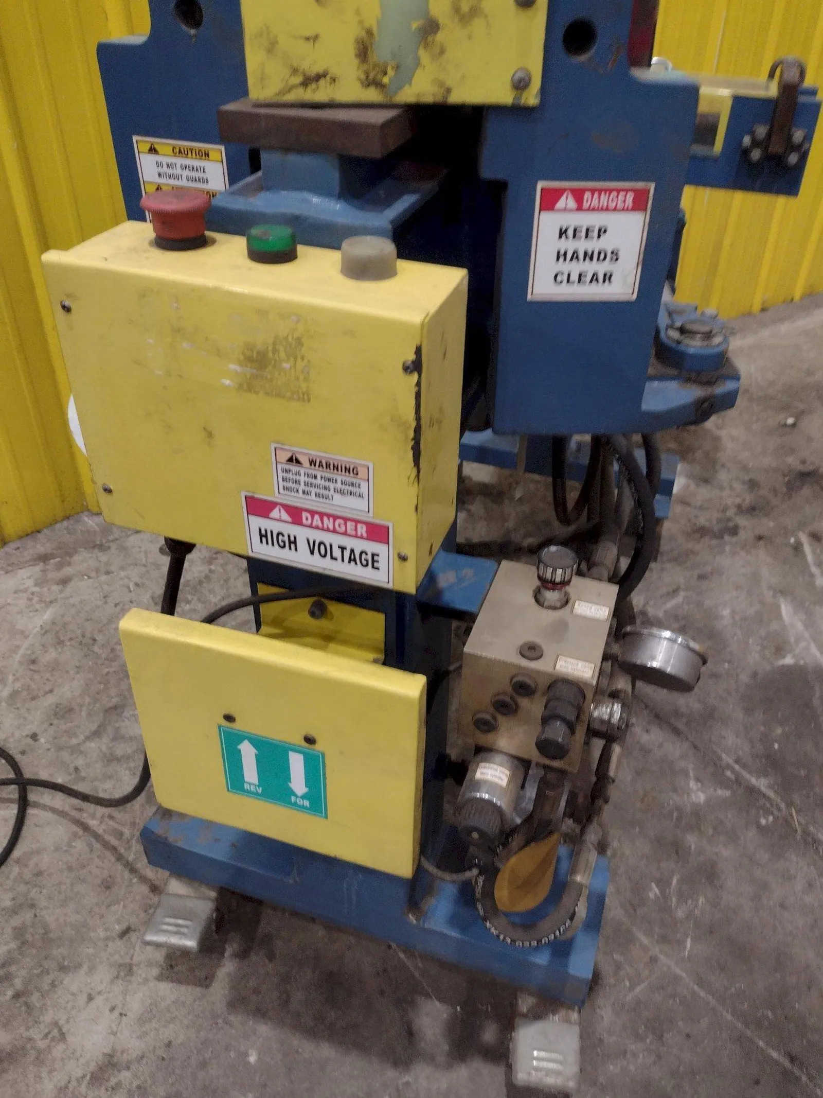 3" Kaka #EPB-3, hydraulic pipe bender, 10 ton capacity, 180&deg; bending, swaging station, 5 HP - Image 2