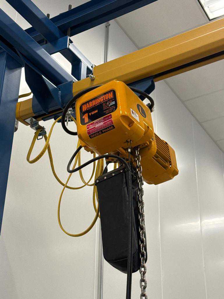 1 Ton, Gorbel, free stand bridge crane, 84" inder hook, pendant hoist Control, 7 FPM, 2011 - Image 3