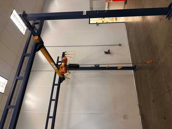 1 Ton, Gorbel, free stand bridge crane, 84" inder hook, pendant hoist Control, 7 FPM, 2011 - Image 8