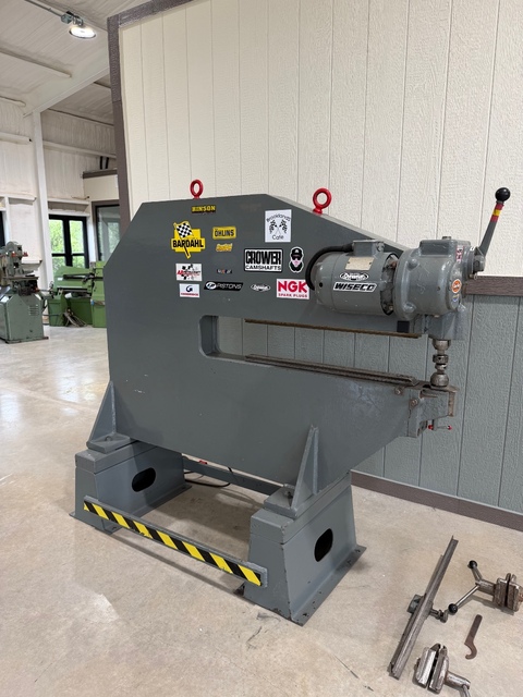 No. P5 Pullmax, nibbling machine, 7/32" capacity, 42" throat, 1100-2200 SPM, 2 HP, tooling & attachments - Image 2