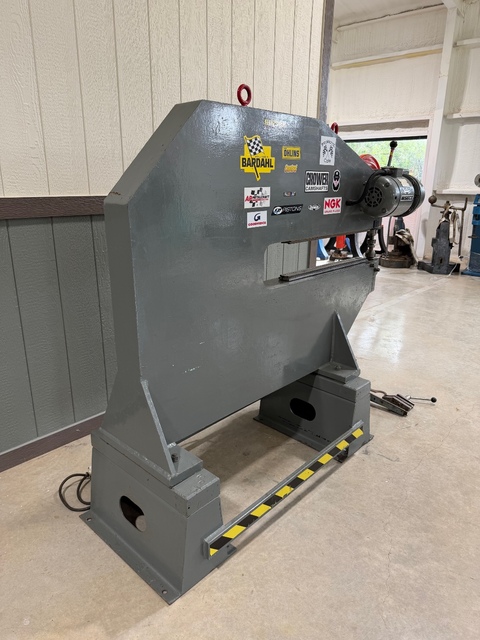 No. P5 Pullmax, nibbling machine, 7/32" capacity, 42" throat, 1100-2200 SPM, 2 HP, tooling & attachments - Image 3