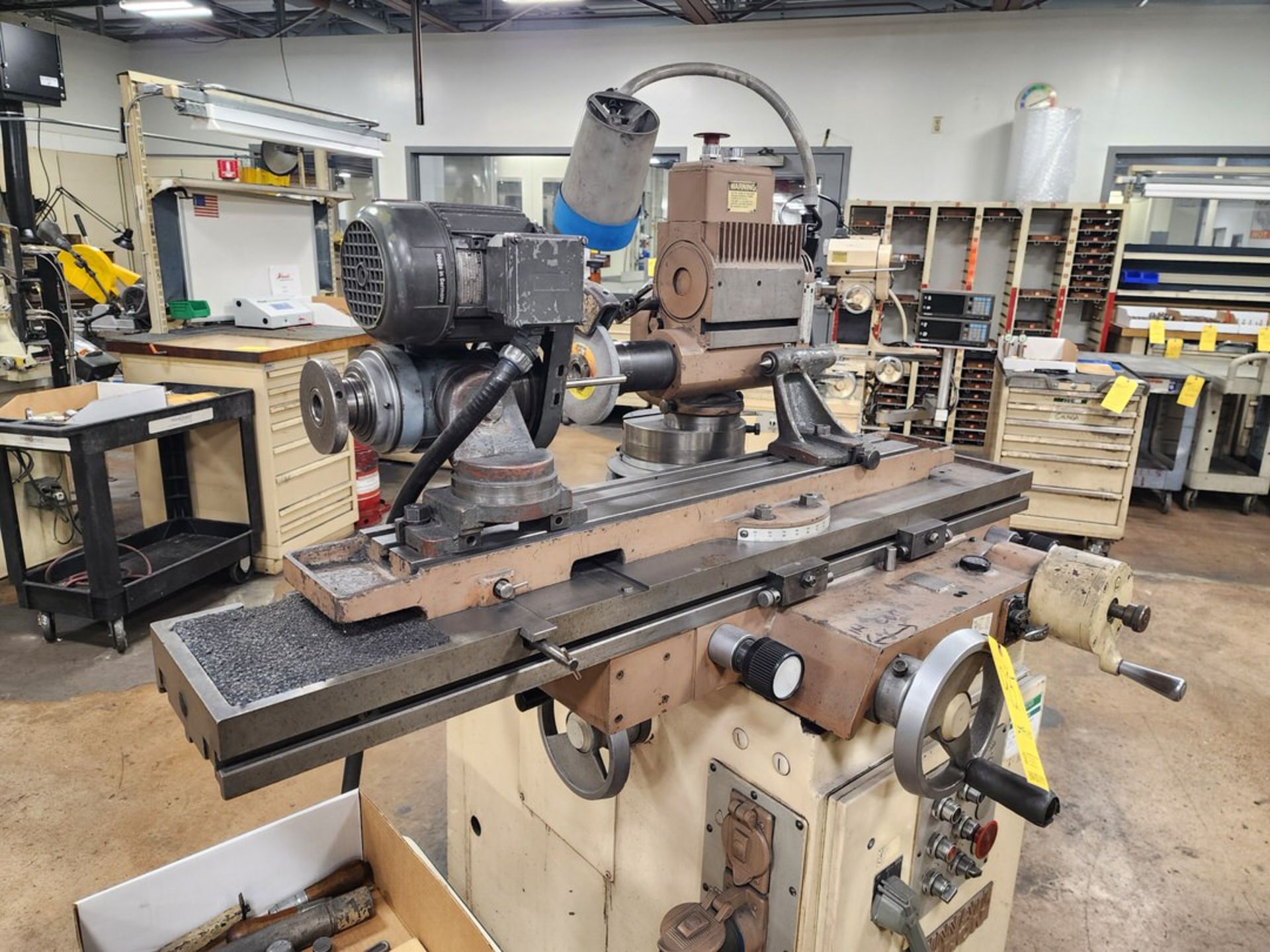 Cincinnati Milacron #No.-2-MT, universal tool & cutter grinder, 10" swing, 27" between tailstocks, tilt - Image 4