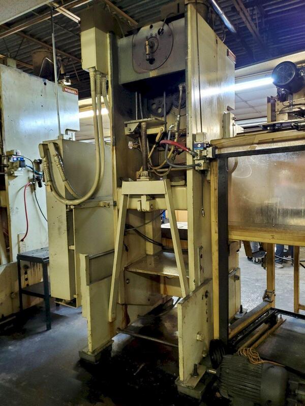 75 Ton, Clearing Niagara #E-75, OBI press, 8" stroke, 21" Shut Height, 3" adj., 90 SPM, 36" x24" bed, 1974 - Image 3