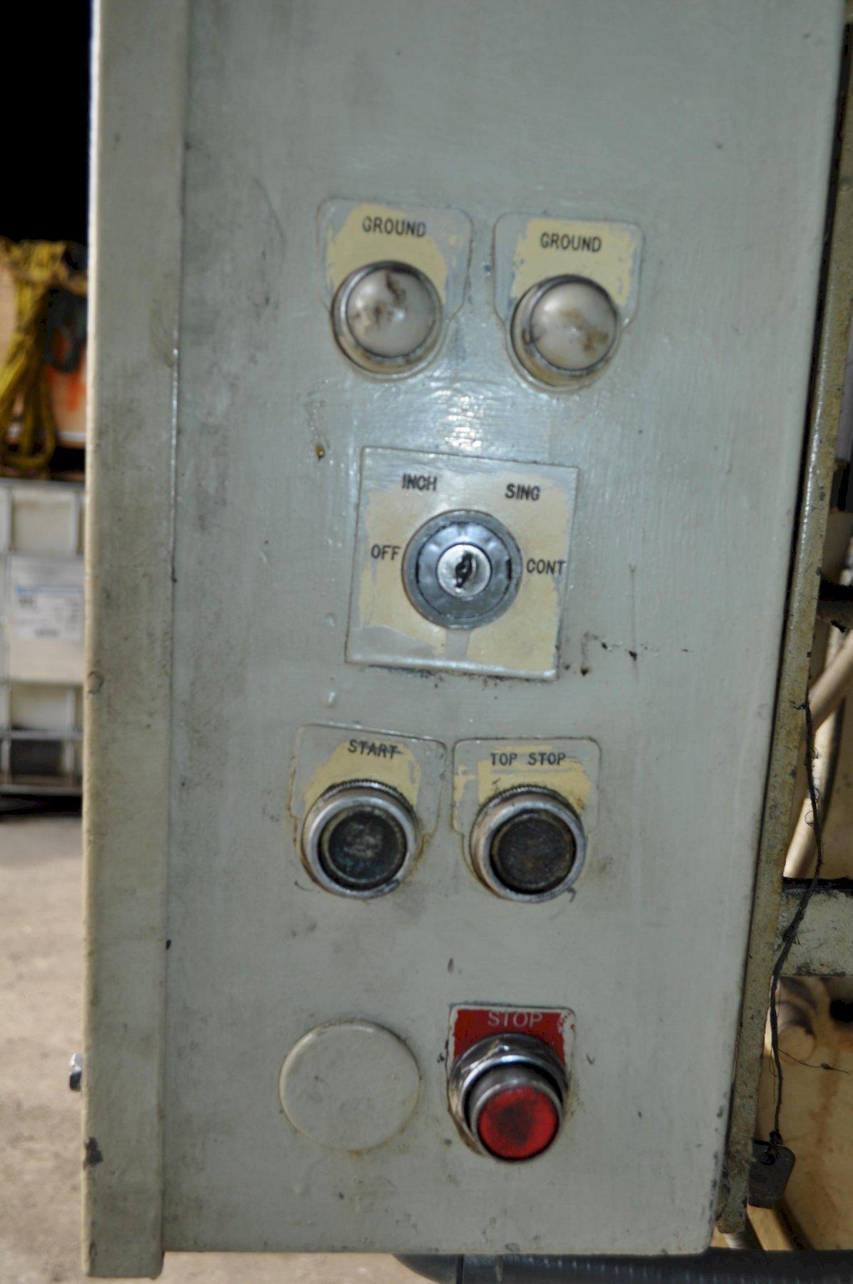 60 Ton, South Bend #60FWAC, OBI flywheel press, 4" stroke, 12.5" Shut Height, 3" adj., 100 SPM, 32" x21" bed - Image 7