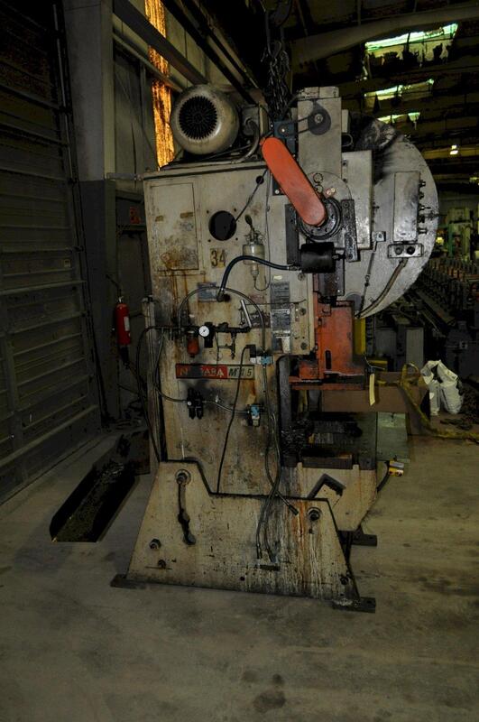 45 Ton, Niagara #M-45, OBI flywheel press, 4" stroke, 11" Shut Height, 3" adj., 110 SPM, 28" x18" bed (2 - Image 5
