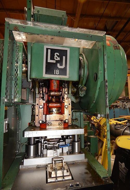 18 Ton, L & J #18, OBI press, 2" stroke, 7" Shut Height, 2" adj., 100-200 SPM variable, 18" x11.5" bed - Image 2