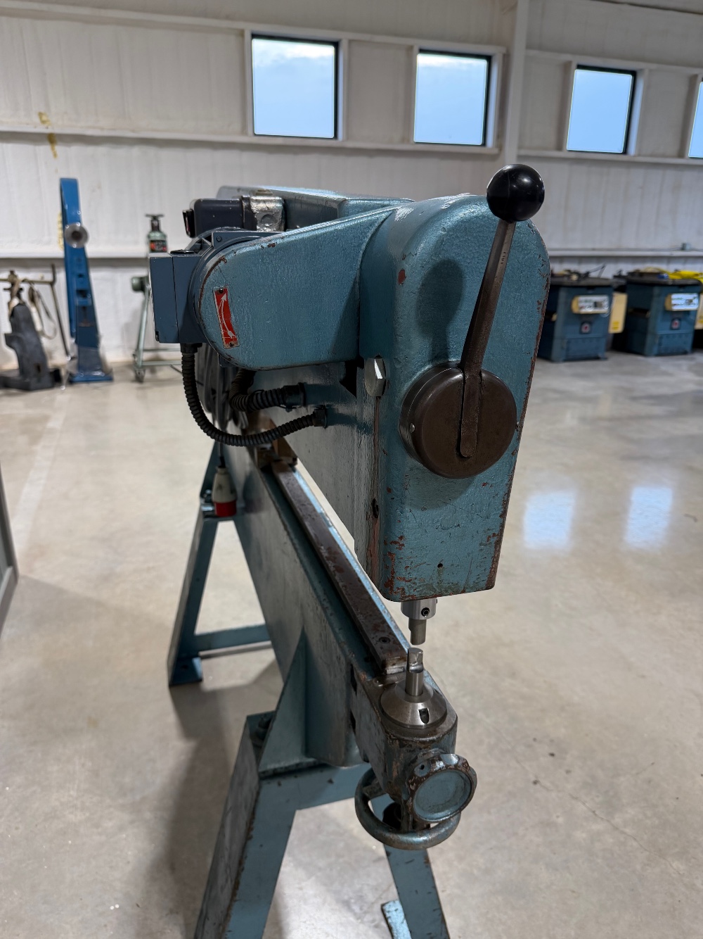 No. 1000 Nibbler Junior, Nibbling Machine, Capacity 1/16", Throat Depth: 42", 1HP (Many Other Nibblers - Image 5