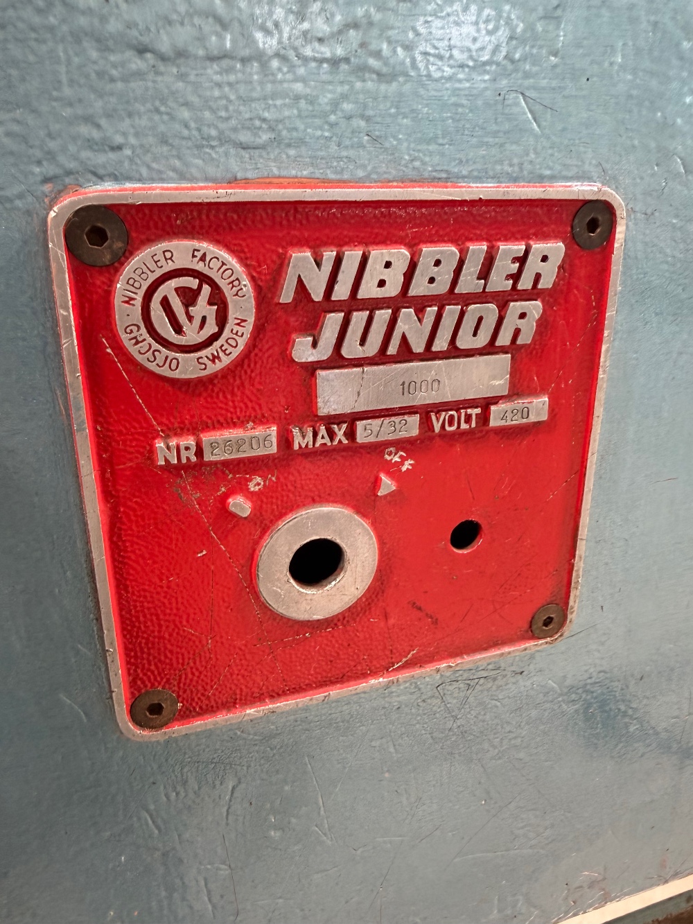 No. 1000 Nibbler Junior, Nibbling Machine, Capacity 1/16", Throat Depth: 42", 1HP (Many Other Nibblers - Image 10
