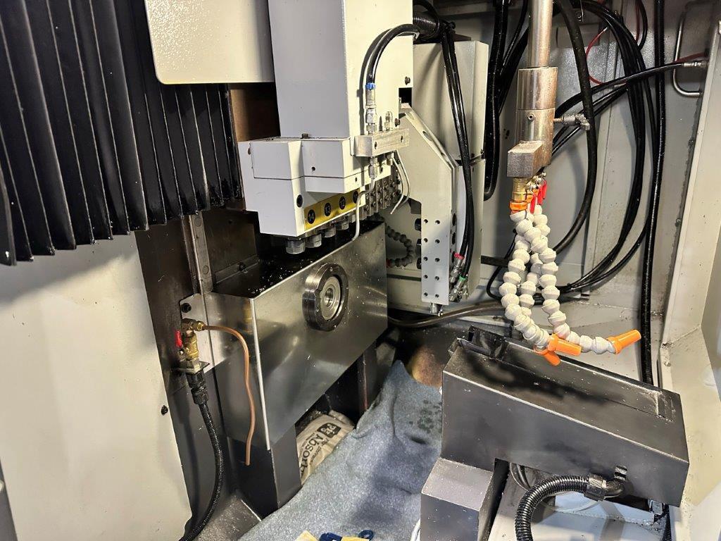 Ganesh #Cyclone-32NCY, CNC lathes, 1" bar, Mitsubishi Control, Edge Rebel V65 magazine barloader, 1000 psi - Image 4