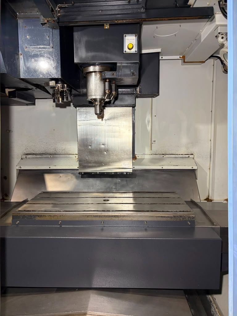 Daewoo Doosan #MV-3016L, CNC vertical machining center, 30 automatic tool changer, 30.2" X, 17.1" Y, 20.1" Z - Image 7