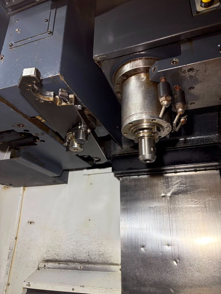 Daewoo Doosan #MV-3016L, CNC vertical machining center, 30 automatic tool changer, 30.2" X, 17.1" Y, 20.1" Z - Image 10