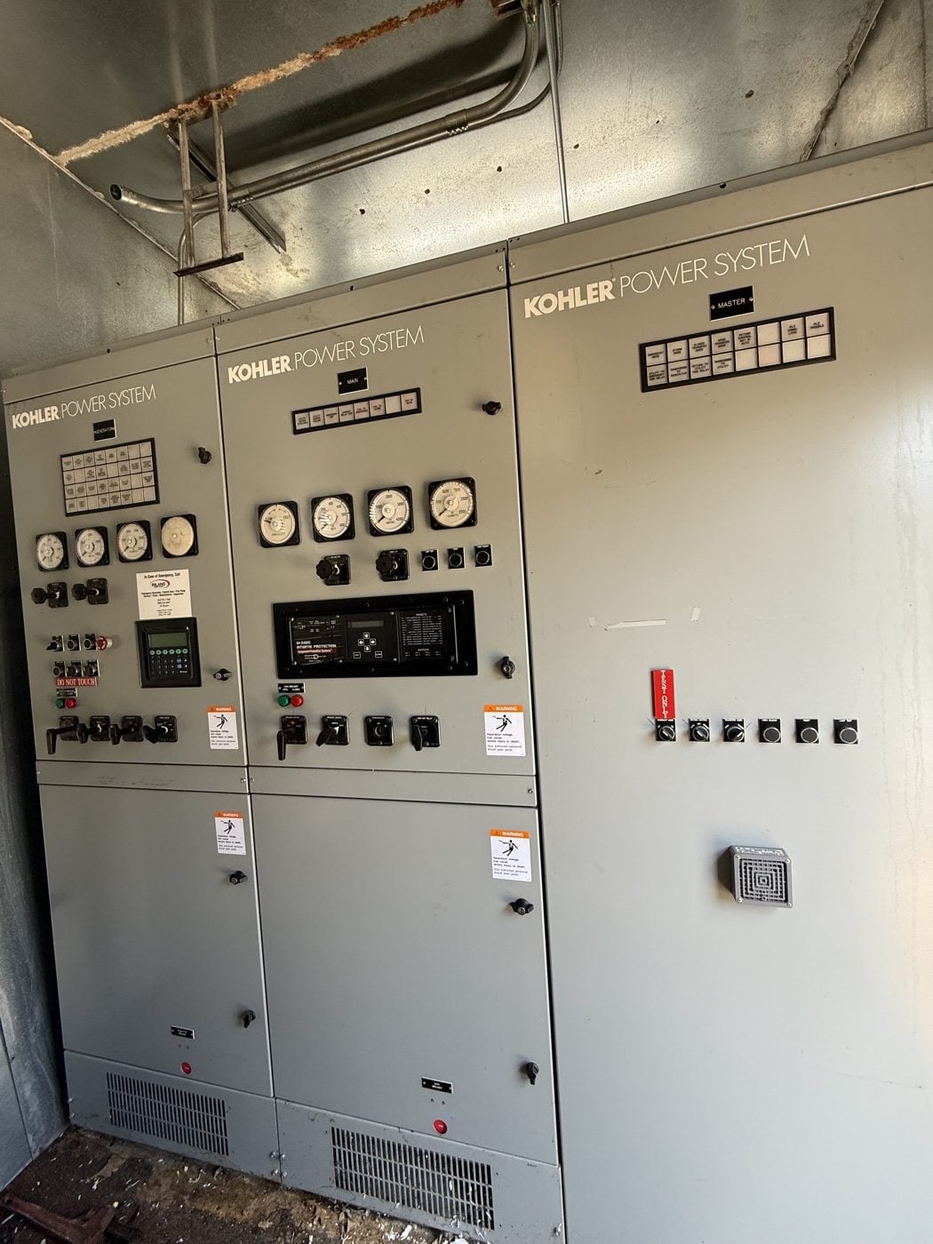 3200 Amps, Kohler Power Systems #203, Generator Paralleling Switchgear, 480 VAC, 4-wire, (2) Cutler-Hammer - Image 2
