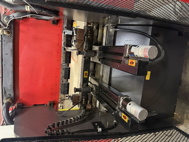 38 Ton, Amada #RG-35S, Hydraulic Press Brake, 49.3" max. bending length, 47.3" table length, 40.2" between - Image 8