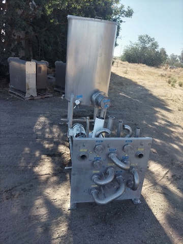 Heating Elements #PFS-21525-MR, Clean-In-Place Skid, Stainless Steel, 100-gallon tank, 5 HP Baldor pump - Image 2