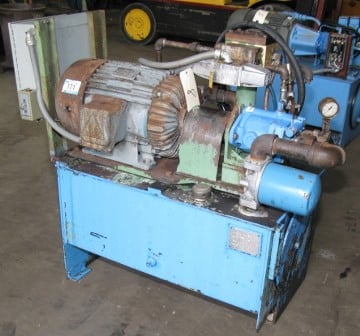 10 HP Vickers #PVB15, pressure comp, 15 gpm to 2000 psi, DO5 valves, 30 gal.tank, #2485 - Image 1