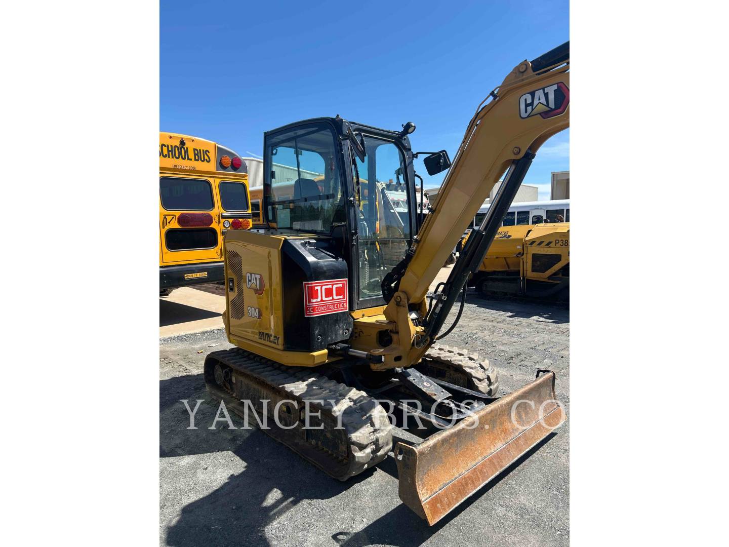 Caterpillar 30407, 200 hours, S/N: AN406585, 2025 - Image 1