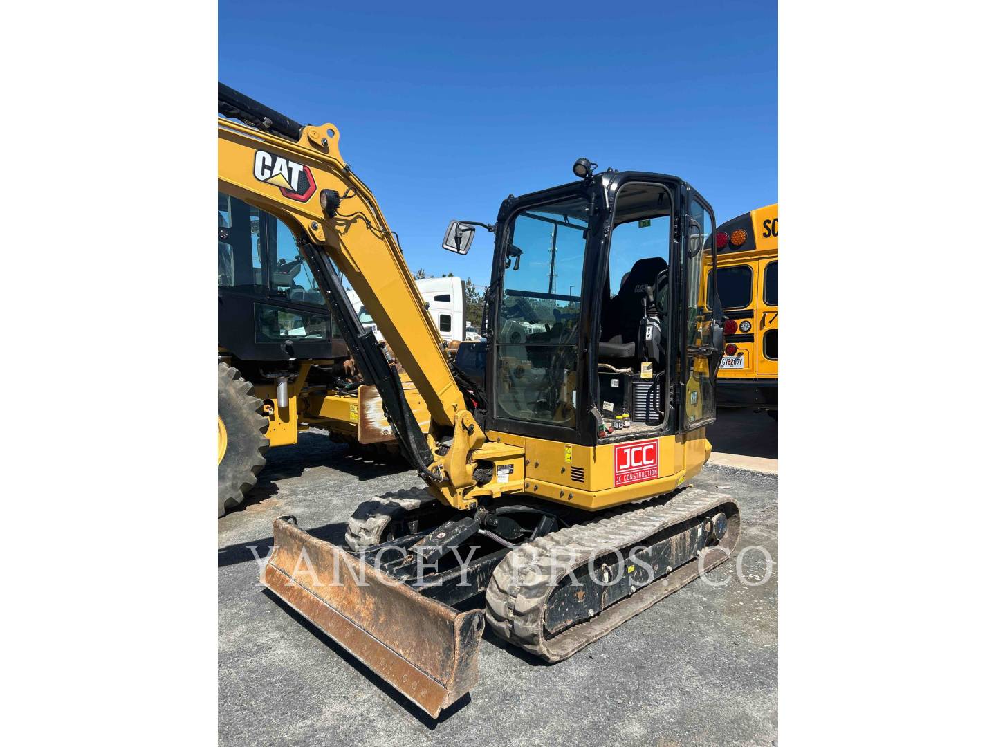 Caterpillar 30407, 200 hours, S/N: AN406585, 2025 - Image 2