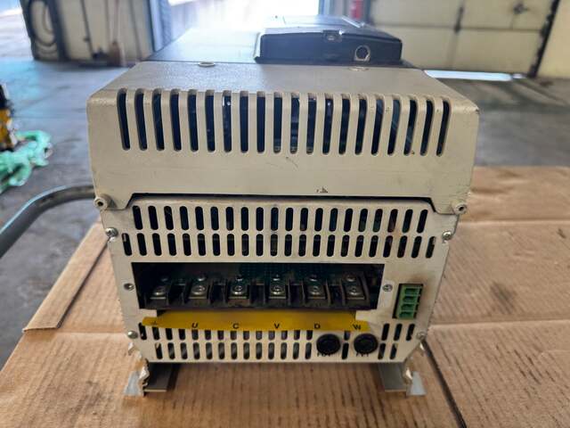 Allen-Bradley 20P41AD027RA0NNN DC Drive - Image 2
