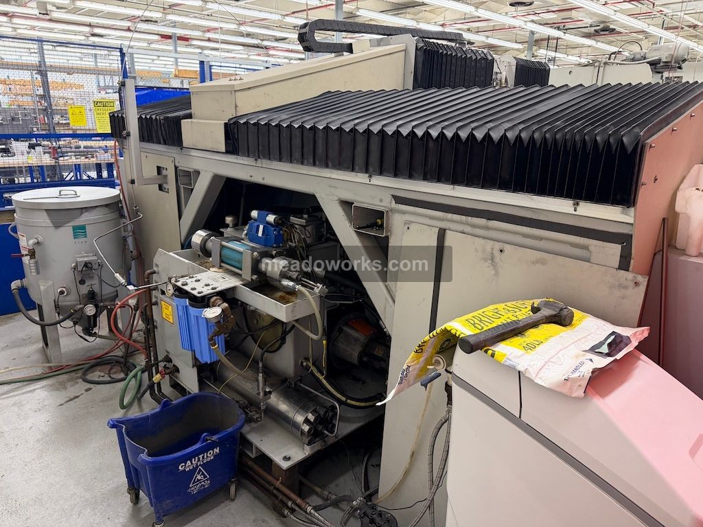 Flow, Waterjet Cutting Machine, 5-Axis, FlowMaster Control, w/ Gorbel gantry crane & Weha material handling - Image 8