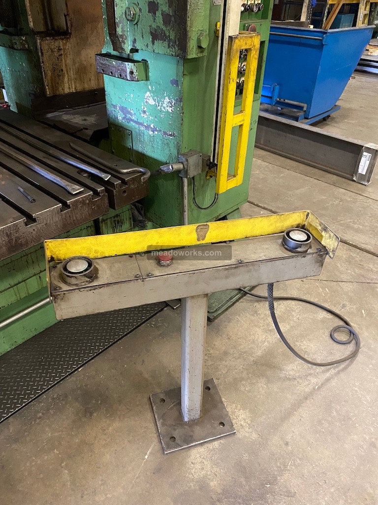 400 Ton, Minster Hevi-Stamper #SE2-400-84-48, straight side double crank press, 84" x 48" bed - Image 6