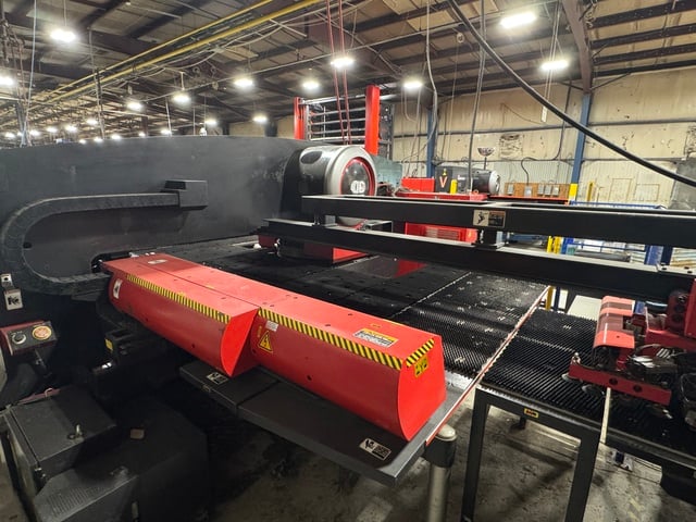 33 Ton, Amada #EMK-3510NT, CNC servo turret punch, 58 stations, (4) automatic index, 2005 - Image 7