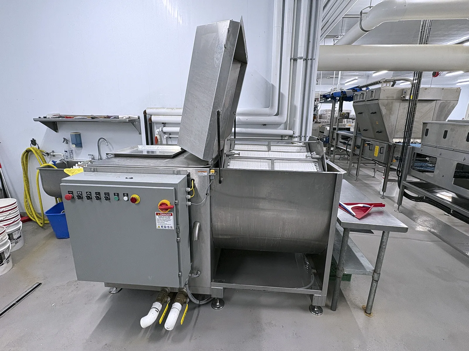 Egg Grader & Packer, Sanovo #Alpha-Grader-100, 100 cases/hour, 6-row roller conveyor infeed, 460 V., 3 Ph. - Image 8