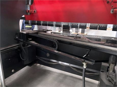 88 Ton, Amada #HS-8025, Hydraulic Press Brake, 8.4' overall, 7.9" stroke, 16.5" throat, 5-Axis backgauge - Image 7