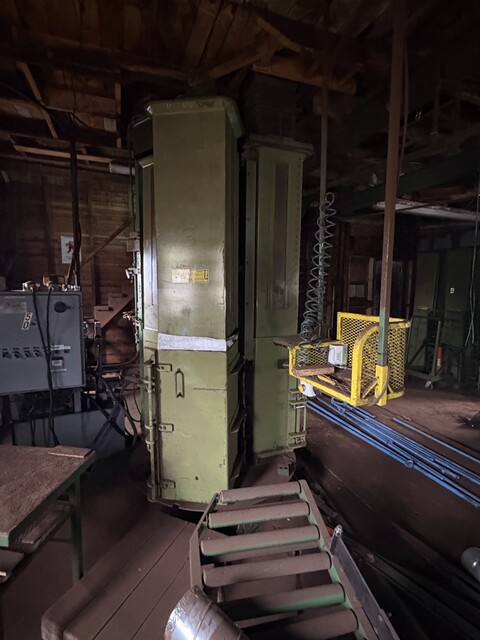 Verville #VP300, (2) 3-Stage Shaving Baggers w/ Bin & Conveyor - Image 3