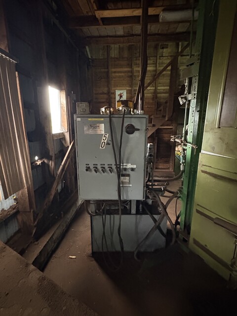 Verville #VP300, (2) 3-Stage Shaving Baggers w/ Bin & Conveyor - Image 5