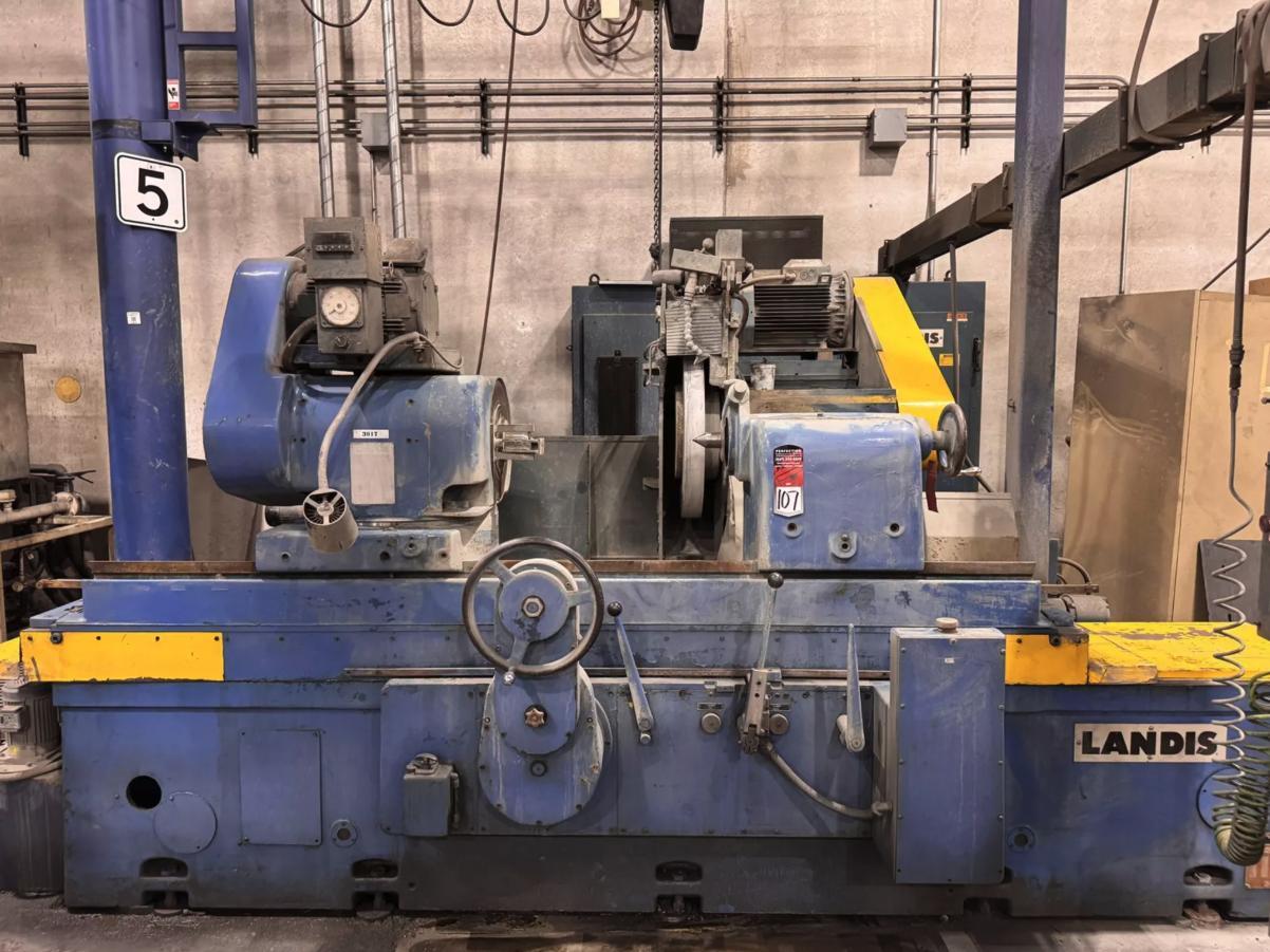 30" x 48" Landis #CHW, plain cylindrical grinder, 36" diameter wheel, 6000 SFPM - Image 3