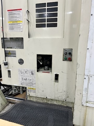 Okuma #MC-V4020, CNC vertical machining center, 40" X, 20" Y, 17.7" Z, 15000 RPM, CAT-40, 20 HP, 32 automatic - Image 5