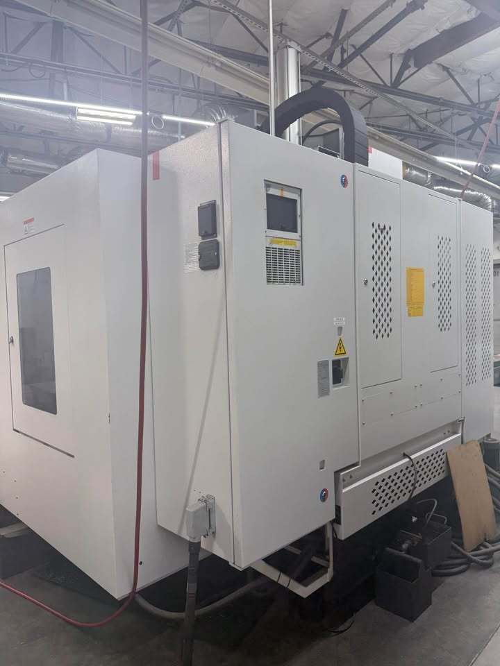 Akira-Seiki #Performa-V4-XP, CNC vertical machining center, 41.3" X, 21.3" Y, 22" Z, 12000 RPM, 35 HP, 28 - Image 5