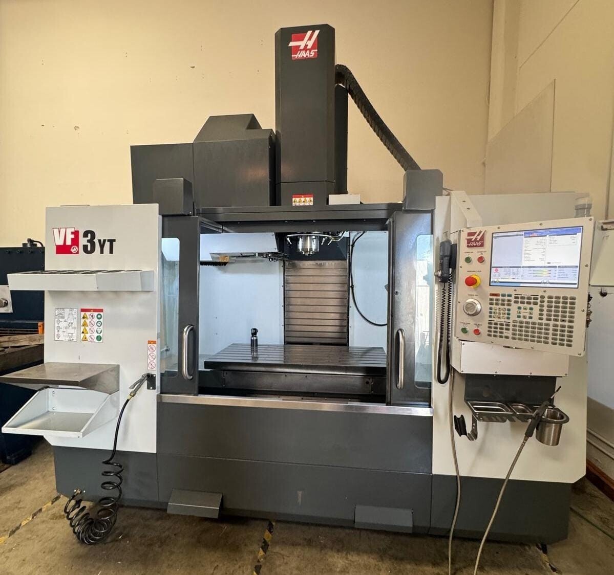 Haas #VF-3YT/50, CNC vertical machining center, 40" X, 26" Y, 25" Z, 7500 RPM, CAT-50, 30 HP, 30 automatic - Image 1